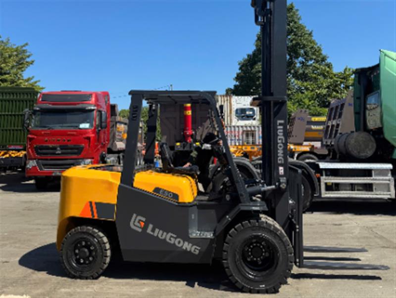 Xe nâng dầu LiuGong 5 tấn | Nâng cao 6m, động cơ Diesel mạnh mẽ, báo giá tốt