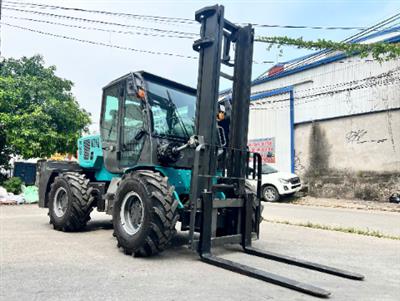 Xe nâng địa hình LehMan ZL932 3,5 tấn